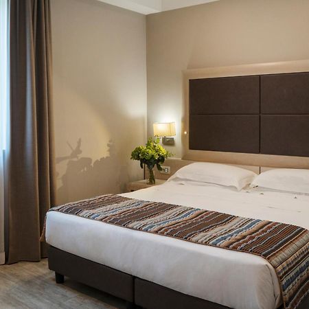 Hotel Villa Maria Regina Рим Экстерьер фото