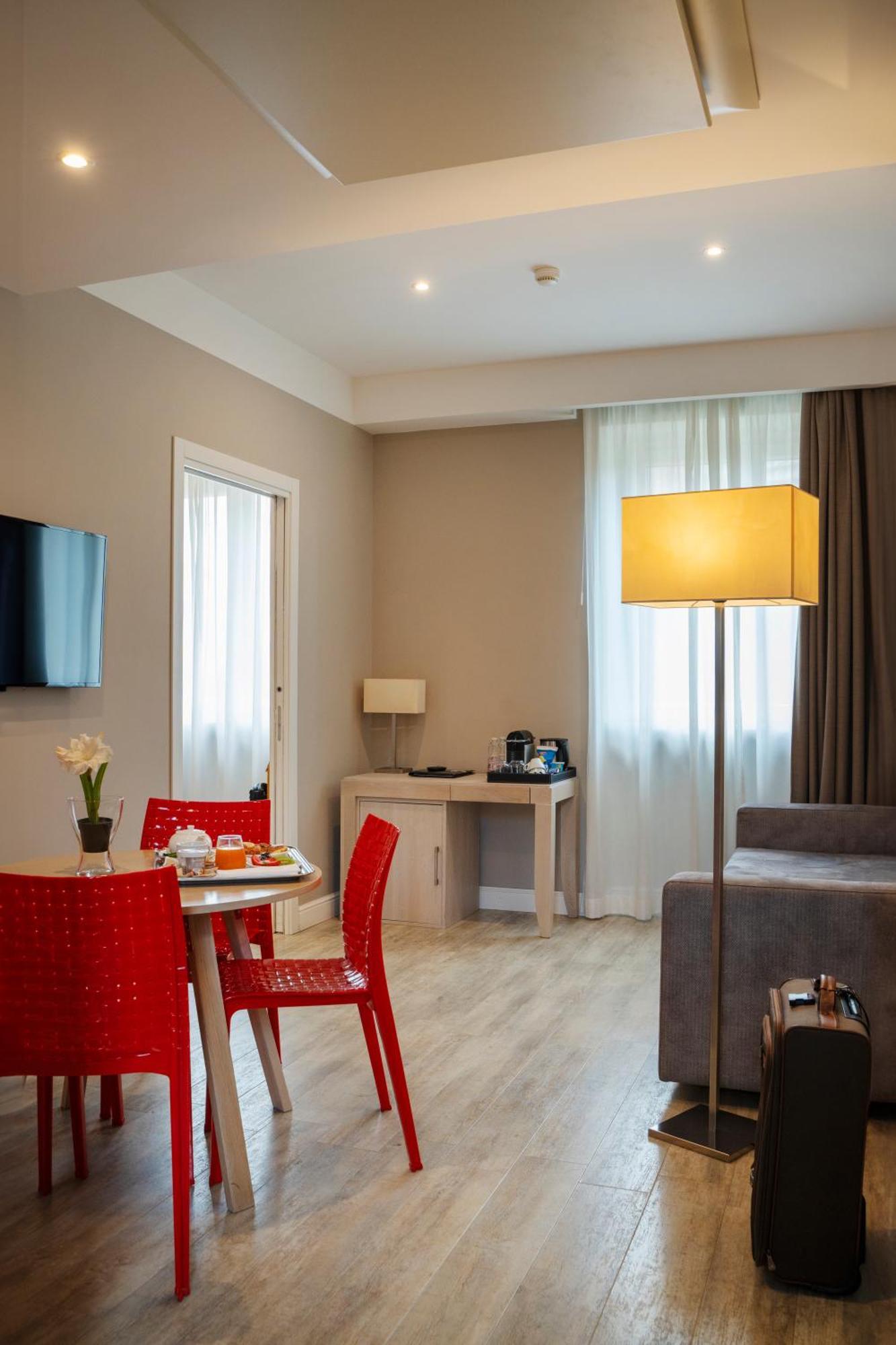 Hotel Villa Maria Regina Рим Экстерьер фото