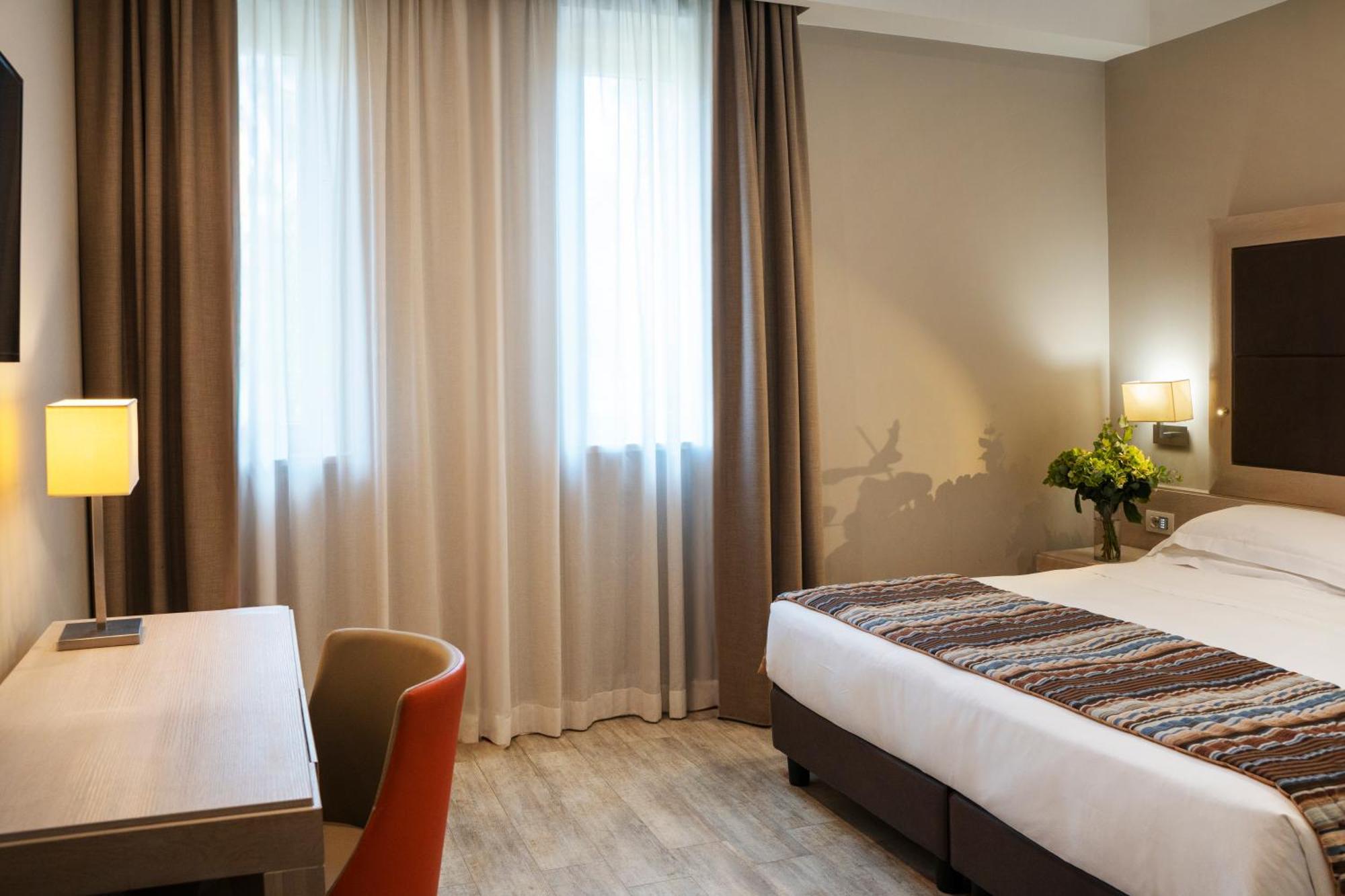 Hotel Villa Maria Regina Рим Экстерьер фото
