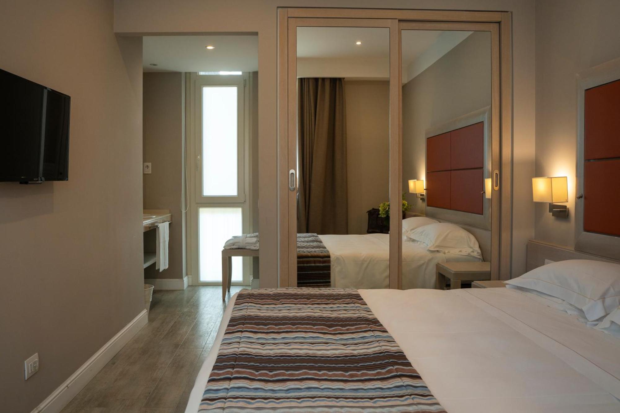 Hotel Villa Maria Regina Рим Экстерьер фото